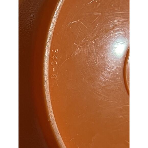 Tupperware Orange Tangerine Servalier Bowl LOT with Lids 838-16 & 840-6 - Picture 15 of 16